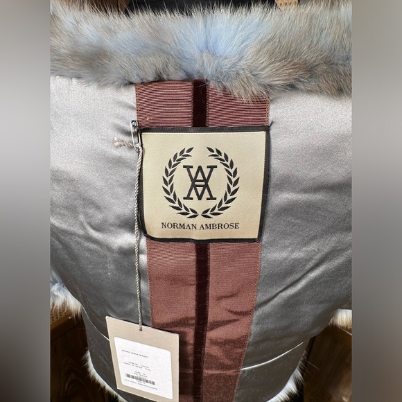 NORMAN AMBROSE 15" DYED SKY BLUE RUSSIAN SABLE FUR BOLERO JACKET COAT MEDIUM - Picture 12 of 16